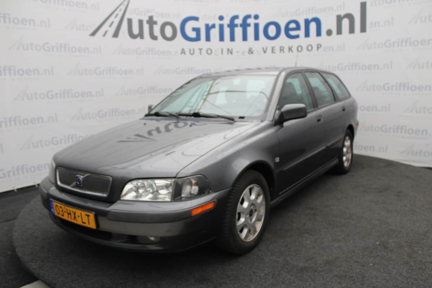 Volvo V40 - 1.8 Europa nette stationcar met trekhaak - AutoWereld.nl