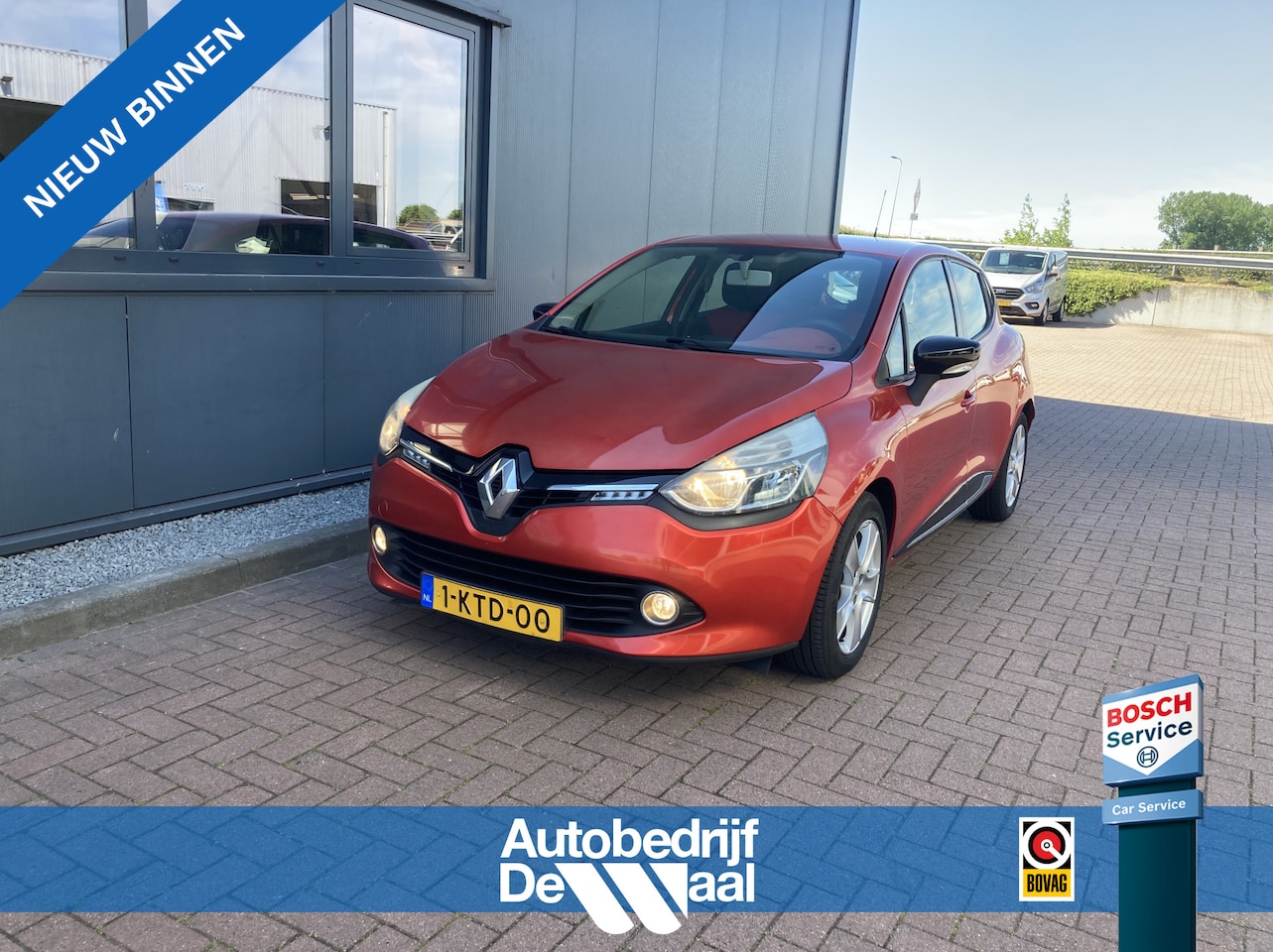 Renault Clio - 0.9 TCe 90pk Dynamique 5-drs. KEYLESS/NAVI/AIRCO/CRUISE/16INCH - AutoWereld.nl