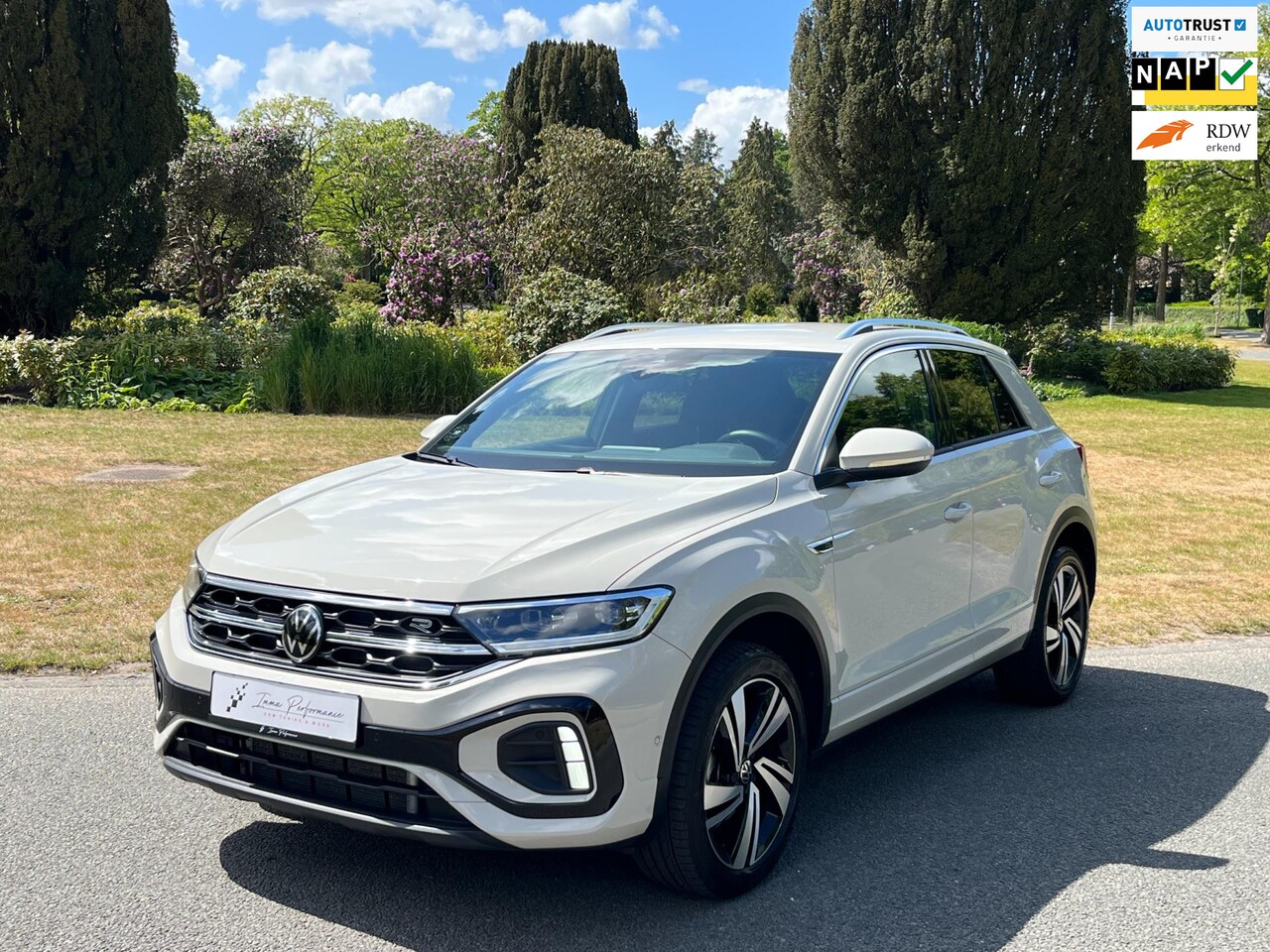 Volkswagen T-Roc - 1.5 TSI R-Line - DSG - IQ Light - Side Assist - Fab. Garantie - AutoWereld.nl
