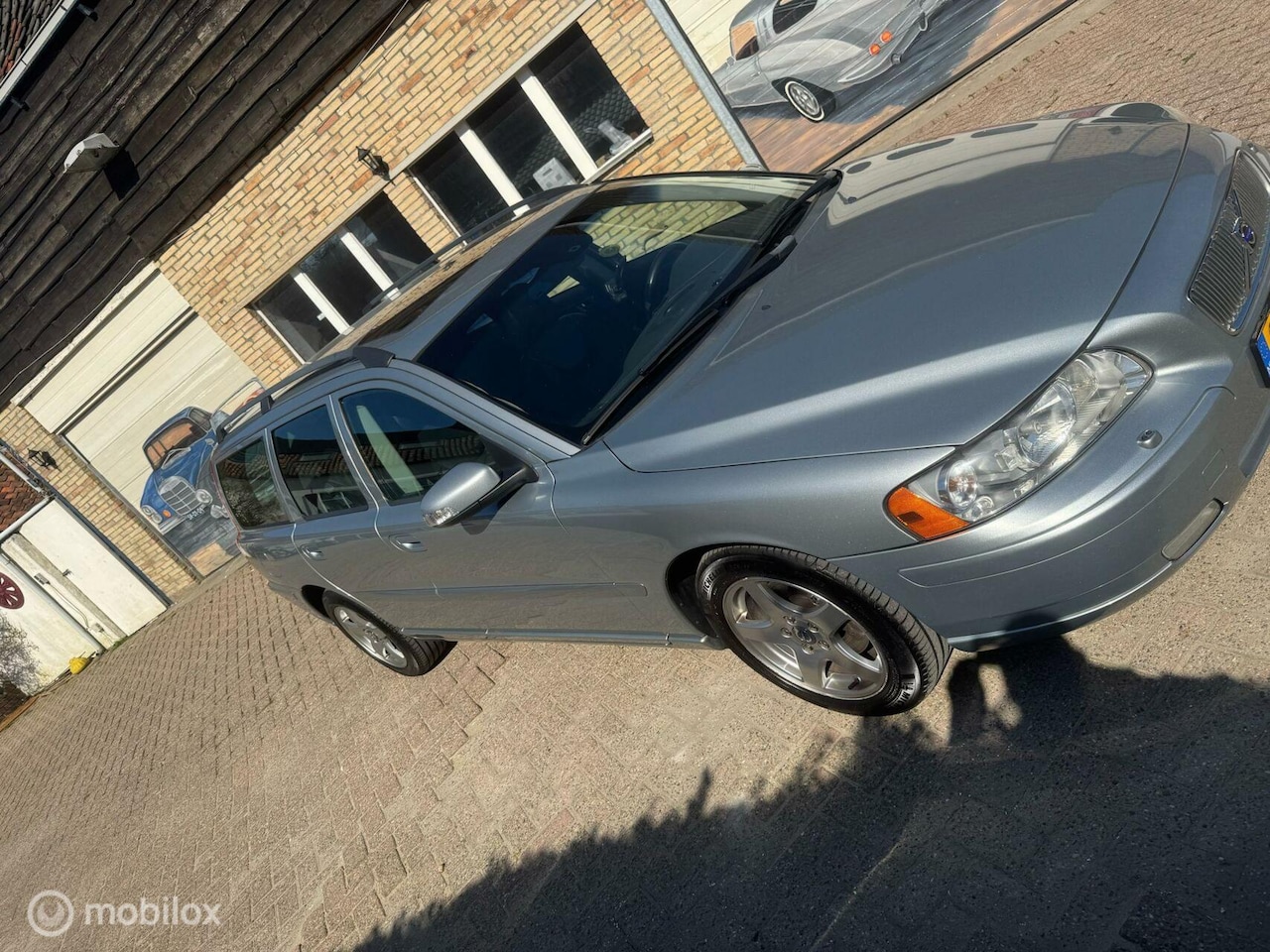 Volvo V70 - 2.4 D 2.4D - AutoWereld.nl