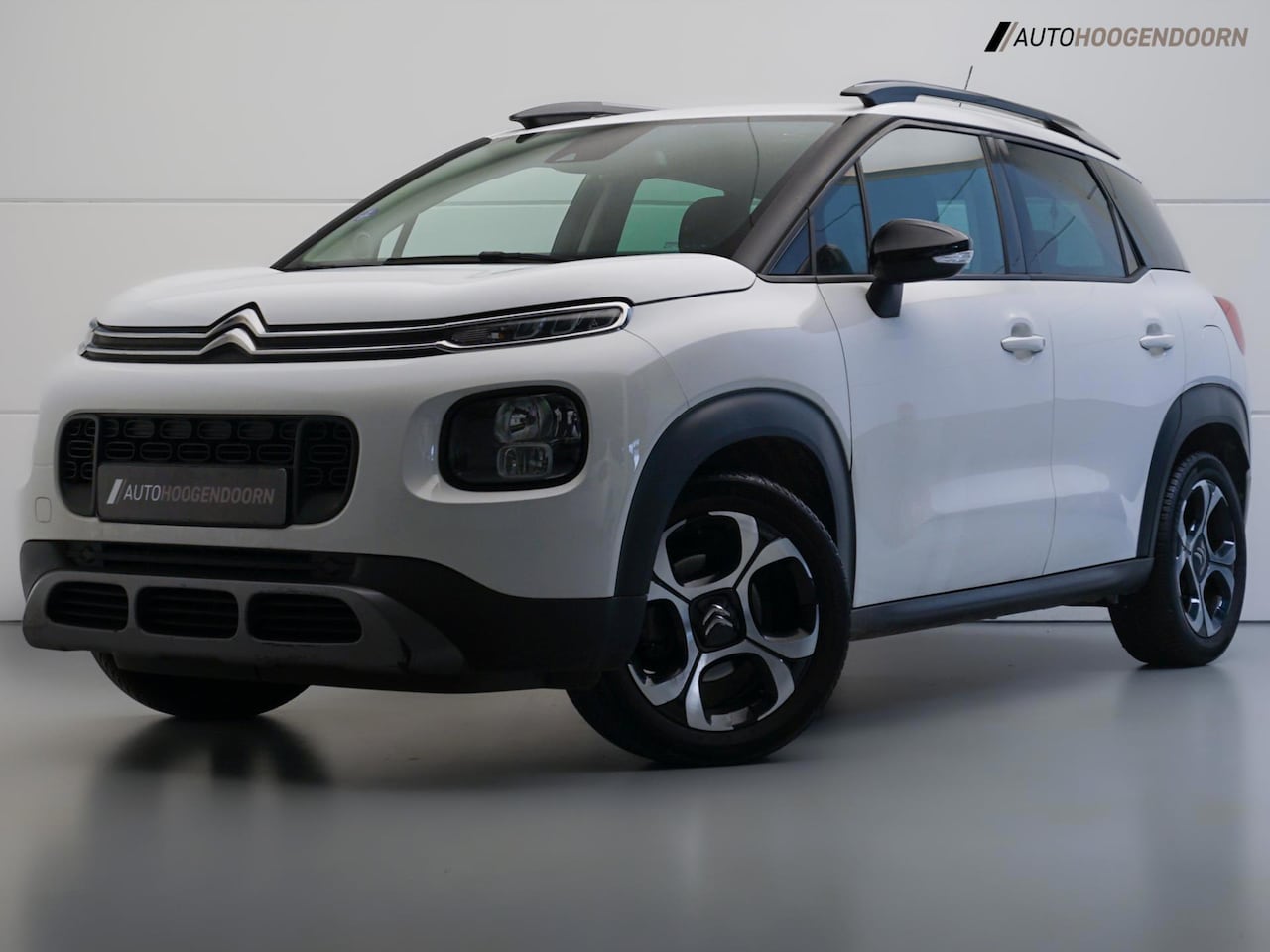 Citroën C3 Aircross - 1.2 PureTech Shine 130pk (APPLE CARPLAY,AUTOMAAT,KEYLESS,PARKEERSENSOREN,CLIMATE,CRUISE,LM - AutoWereld.nl