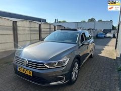 Volkswagen Passat Variant - 1.4 TSI GTE Highline PANO/ DIGI DASH/ CAMERA