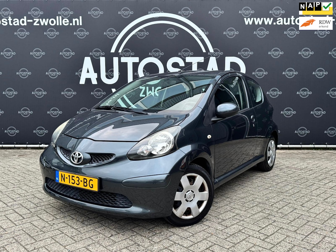 Toyota Aygo - 1.0-12V Airco/Apk/Nap/Elektramen - AutoWereld.nl