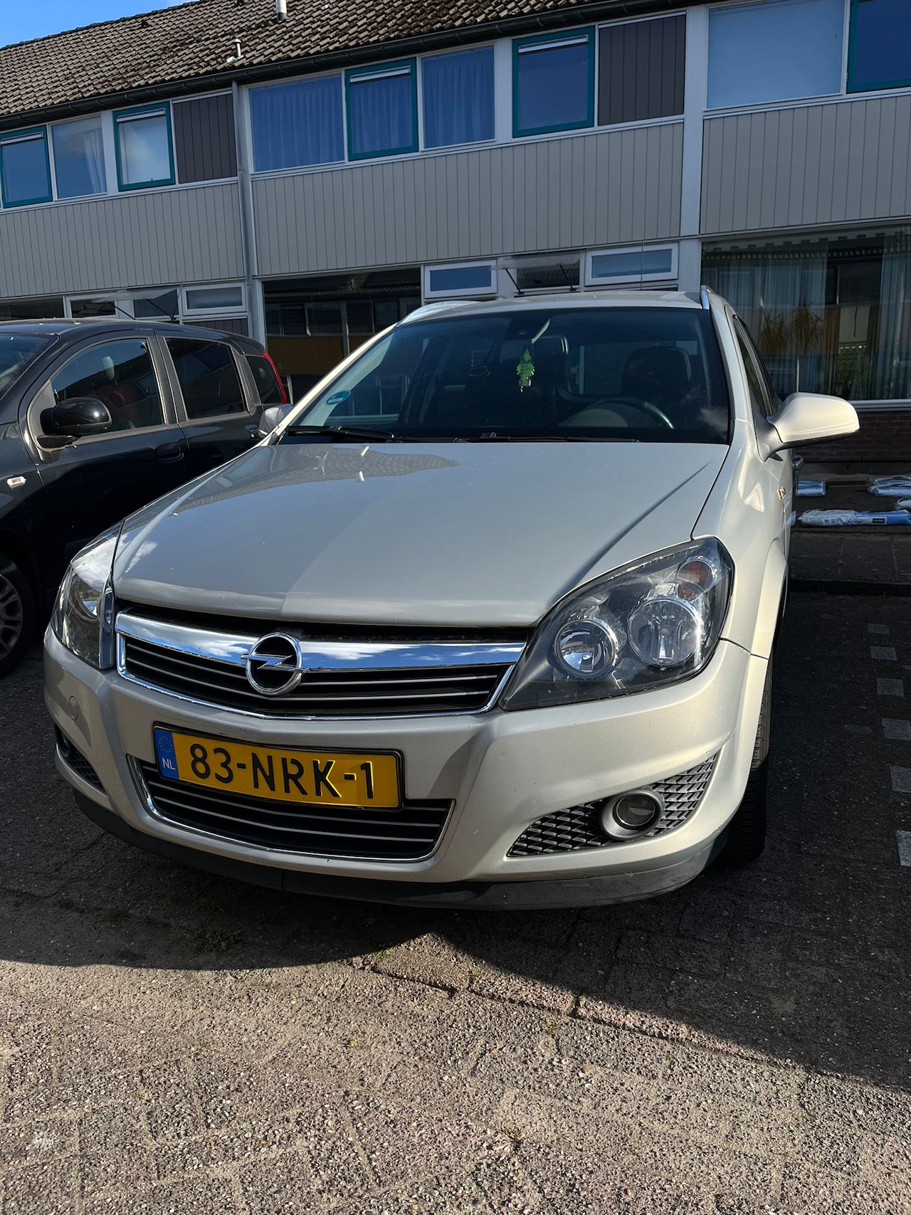 Opel Astra Wagon - 1.6 111 years Edition Weinig km, rijdt top! - AutoWereld.nl