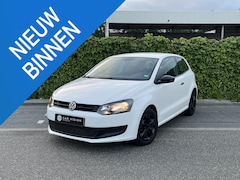Volkswagen Polo - 1.2 Easyline * Navi * Airco * 03-2026