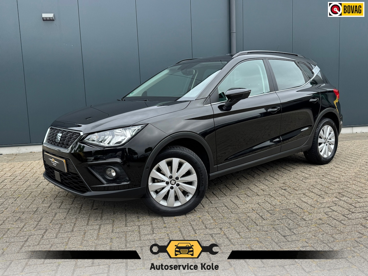 Seat Arona - 1.0 TSI * Camera * PDC * Trekhaak * AppleCarPlay * - AutoWereld.nl