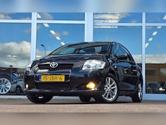 Toyota Auris - 1.6i 16V Dynamic Trekhaak 7"Pioneer Allseason banden
