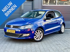 Volkswagen Polo - 1.2 STYLE *CRUISE*AIRCO*NAVI*TREKHAAK