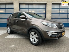 Kia Sportage - 2.0 X-ecutive Plus Pack Clima - Trekhaak - Sensoren - LED - Navi - Bluetooth - isofix