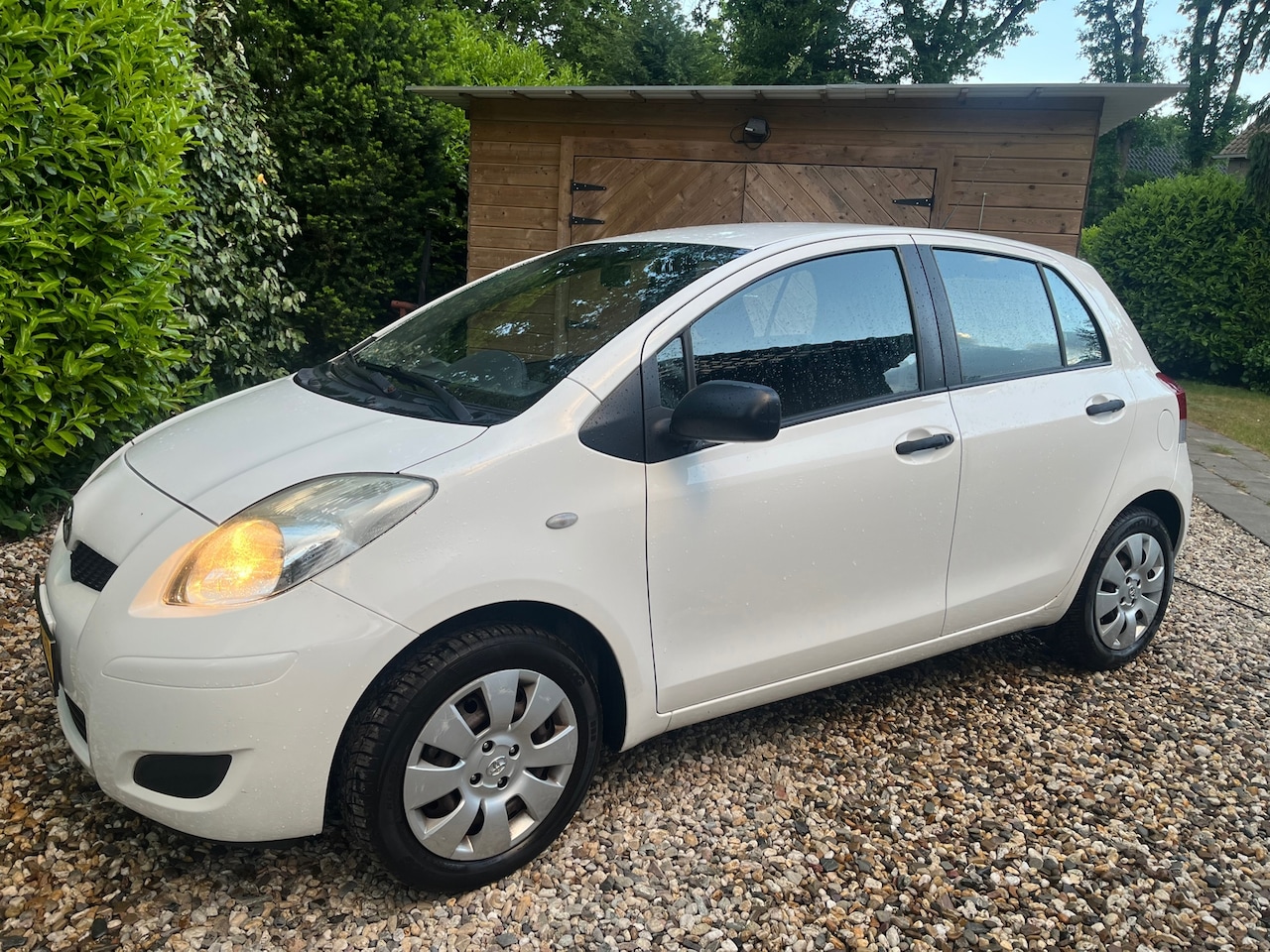 Toyota Yaris - 1.0 VVTi Acces/APK/RIJKLAAR/INRUIL/DIREKT MEE/HISTORIE - AutoWereld.nl