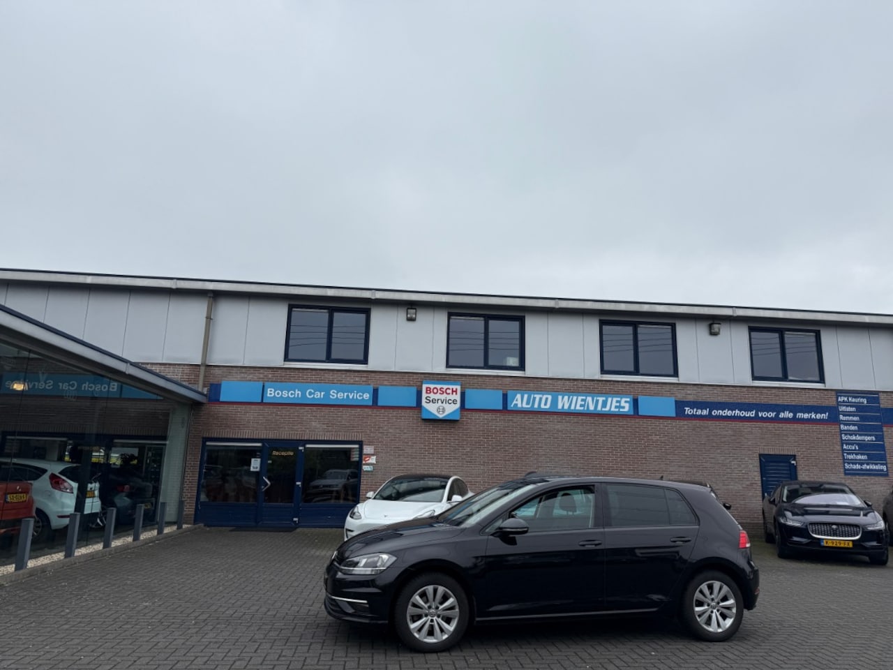 Volkswagen Golf - 1.0 TSI DSG | Comfortline 5-Drs | Airco-Ecc | Navi - AutoWereld.nl