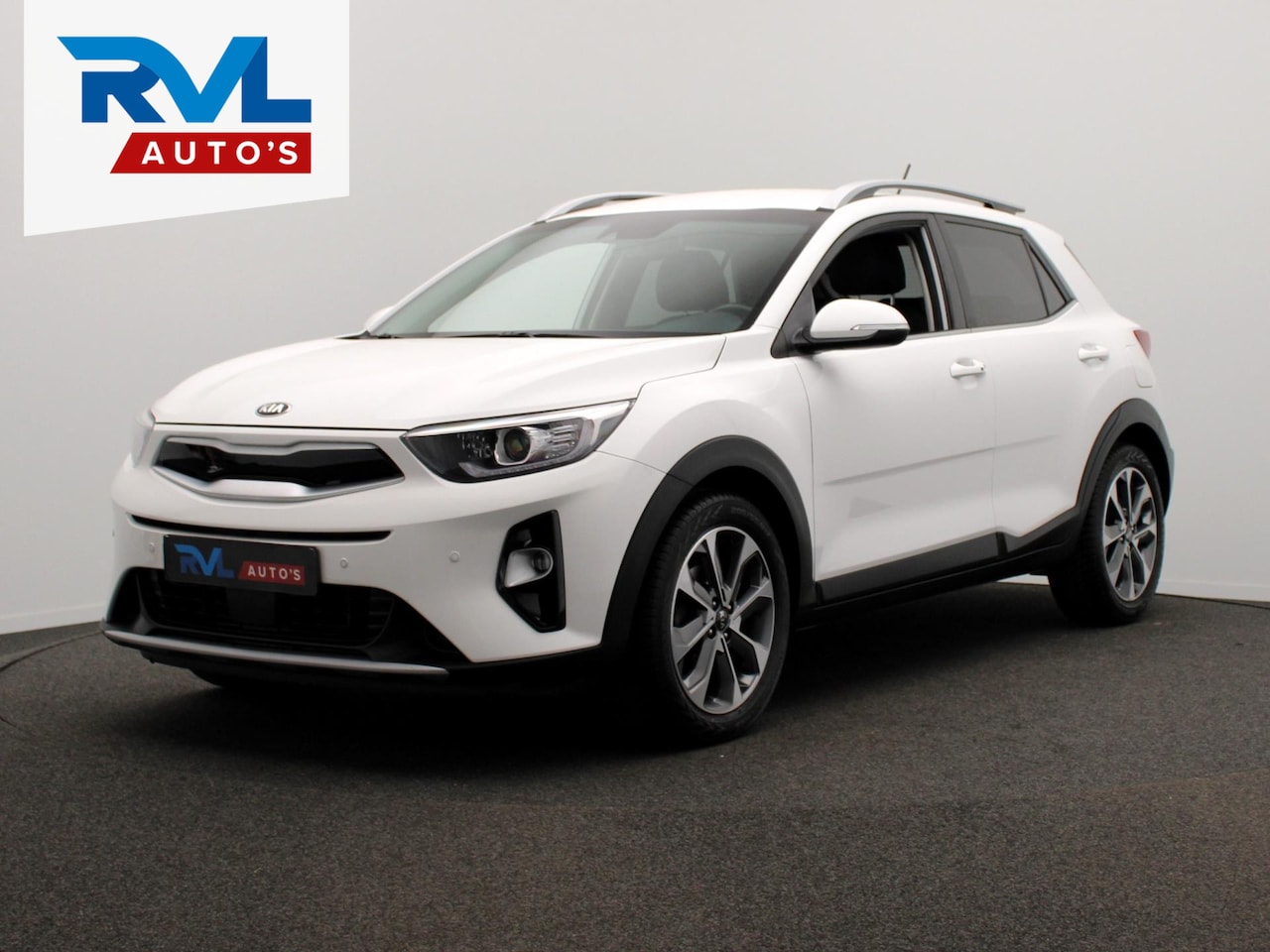 Kia Stonic - 1.0 T-GDi ExecutiveLine Carplay Leder Camera Navigatie * 1e Eigenaar * - AutoWereld.nl