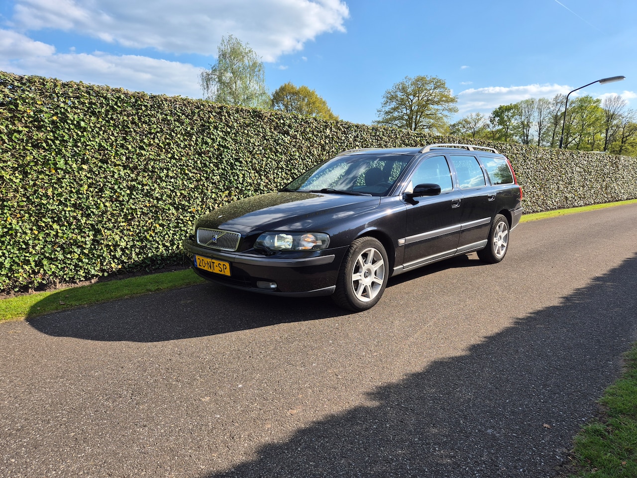 Volvo V70 - 2.4 170PK - AutoWereld.nl