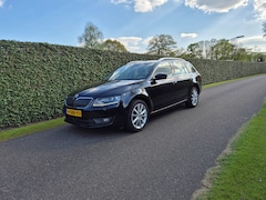 Skoda Octavia Combi - 1.4 TSI Greentech Elegance Businessline 103KW