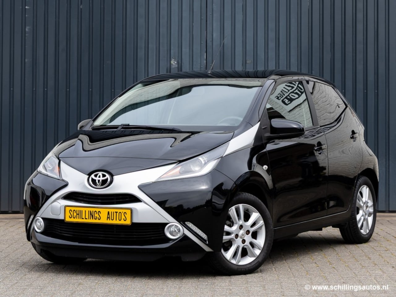 Toyota Aygo - 1.0 VVT-i x-joy Airco-Ecc 33.000KM! - AutoWereld.nl