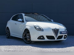 Alfa Romeo Giulietta - 1.7 TBi Quadrifoglio Verde Pano Leder