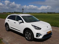 Kia e-Niro - ExecutiveLine 64 kWh FULL * 3 Fase *FACELIFT