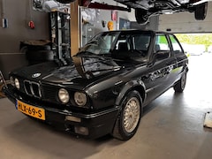 BMW 3-serie - 318iS e30 zeldzaam