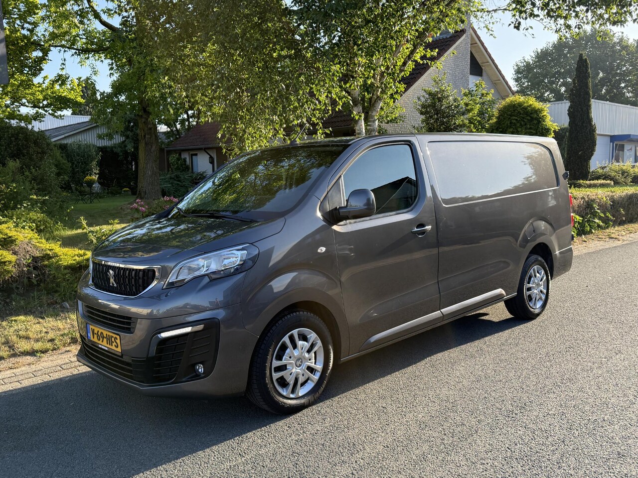 Peugeot Expert - 2.0 BlueHDI 180PK Automaat•Leder•Navigatie - AutoWereld.nl