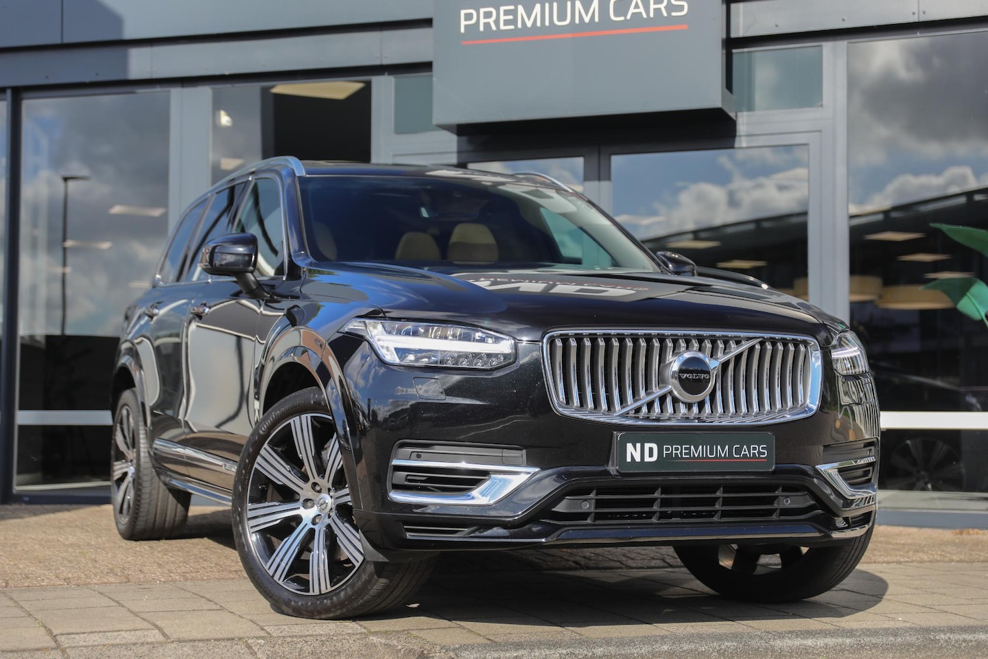 Volvo XC90 - 2.0 T8 Recharge AWD Inscription | Trekhaak | Schuif-kantel dak | H&K | Memory seats - AutoWereld.nl