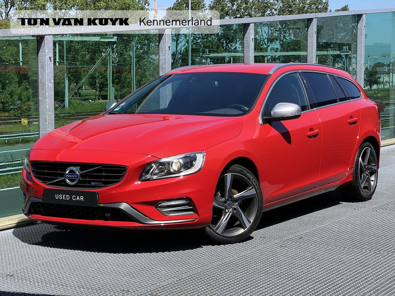 Volvo V60 - 1.6 T3 R-Design Zeer net! Stoelverwarming, Climate control, Adaptieve bochtverlichting, Tr - AutoWereld.nl