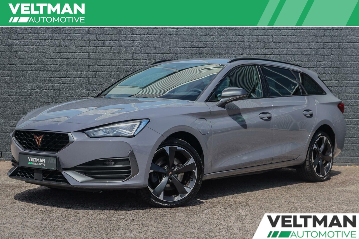 CUPRA Leon Sportstourer - 1.4 e-Hybrid VZ LED CARPLAY STUUR/STOELVERWARMING CRUISE - AutoWereld.nl