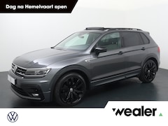 Volkswagen Tiguan - 1.5 TSI ACT Highline Business R | 150 PK | Automaat | Trekhaak | Panoramadak | LED plus ko