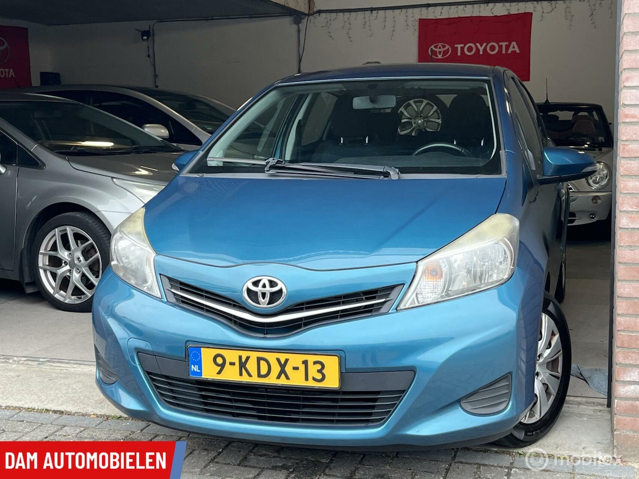 Toyota Yaris - 1.0 VVT-i BJ 2012 met Airco, Camera, Trekhaak! - AutoWereld.nl