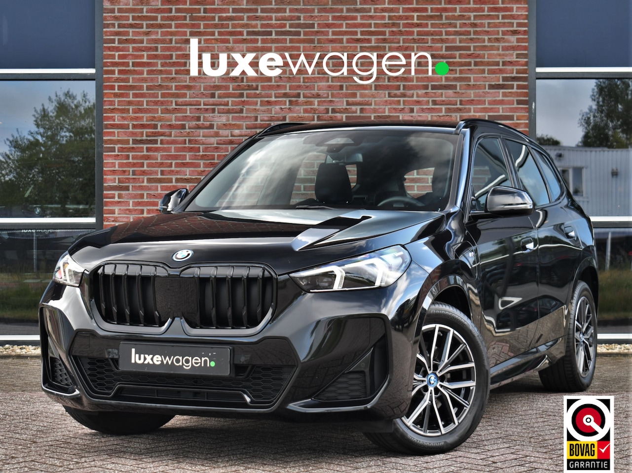 BMW X1 - xDrive25e M-Sport Premium 18inch Camera ACC-voorbereiding - AutoWereld.nl