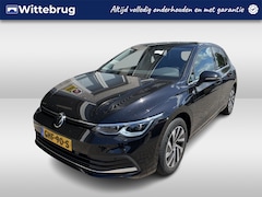 Volkswagen Golf - 1.4 eHybrid Style / AUTOMAAT/ DODE HOEK/ APP-CONNECT/ MATRIX/ MEMORY SEAT/ PARK. SENSOREN