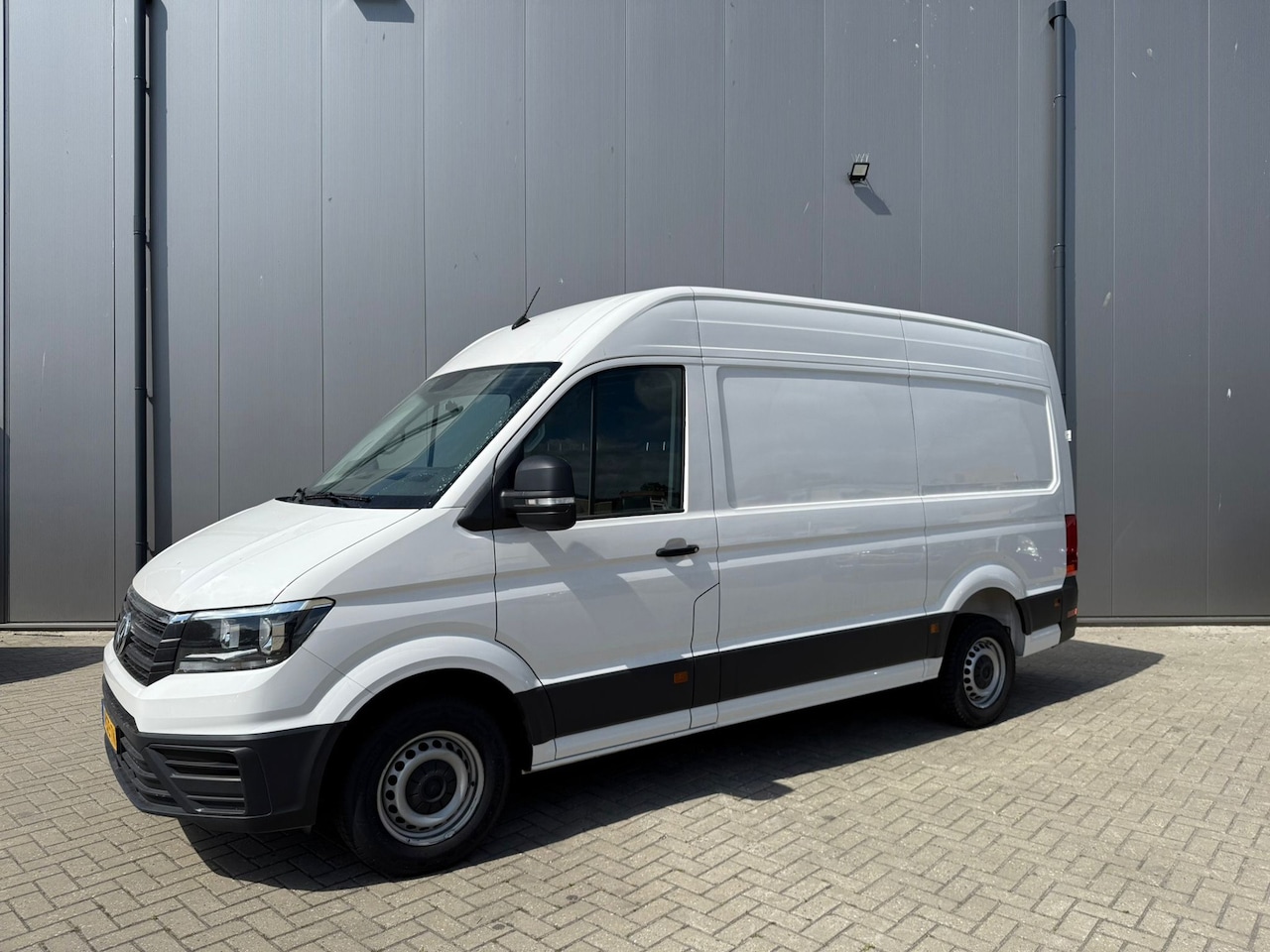 Volkswagen Crafter - 35 2.0 TDI L3H3 EL 35 2.0 TDI L3H3 EL - AutoWereld.nl