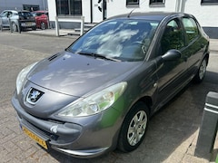 Peugeot 206 - 1.1 XR 5drs 73.000km BJ 04-2010