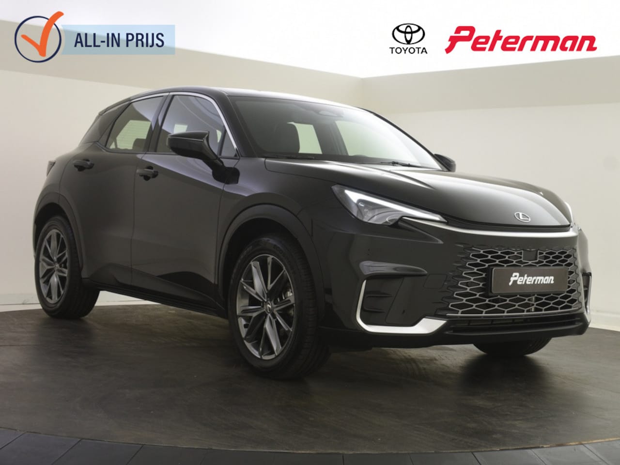 Lexus LBX - 1.5 Hybrid Elegant | Tech Pack | Parkeersensoren V+A | Leder - AutoWereld.nl