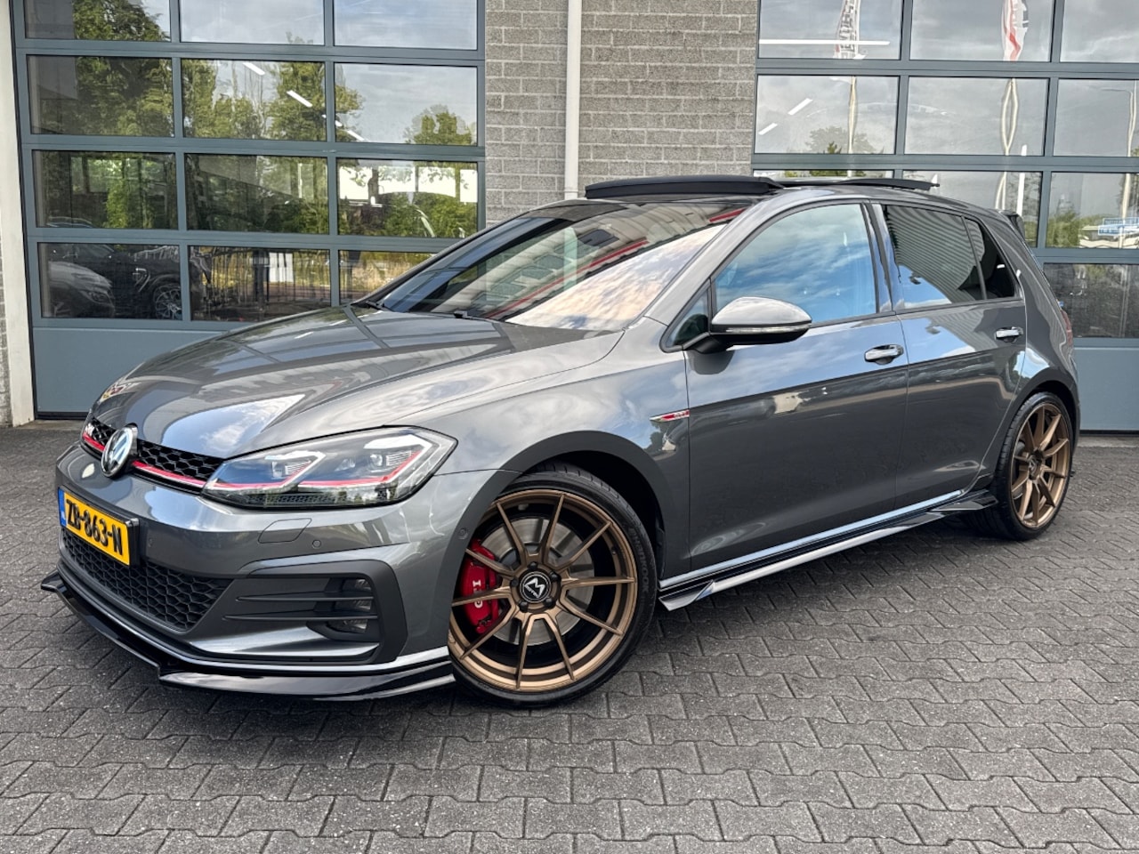 Volkswagen Golf - 2.0 TSI GTI Performance | VOL OPTIE | 2E EIGENAAR | - AutoWereld.nl