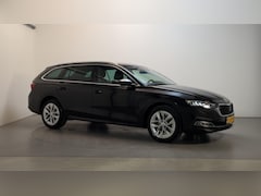 Skoda Octavia Combi - 1.5 TSI 150pk First Edition Virtual Cockpit Camera Stoelverwarming