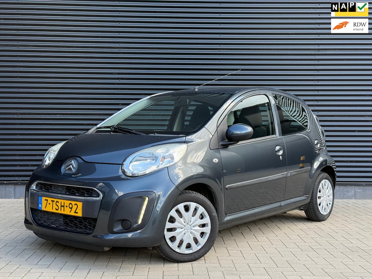 Citroën C1 - 1.0 Collection |RIJKLAAR|AC|NWE APK|NAP|AUX|HISTORY|GARANTY - AutoWereld.nl