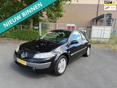 Renault Mégane - 2.0-16V T Tech Line LEUKE AUTO ZO WEG PRIJSJE