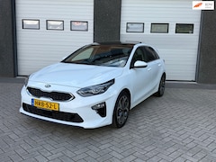 Kia Cee'd - CEED 1.4 T-GDi DynamicLine PANO/CAMERA/NAVI/VERWARMING/KOELING