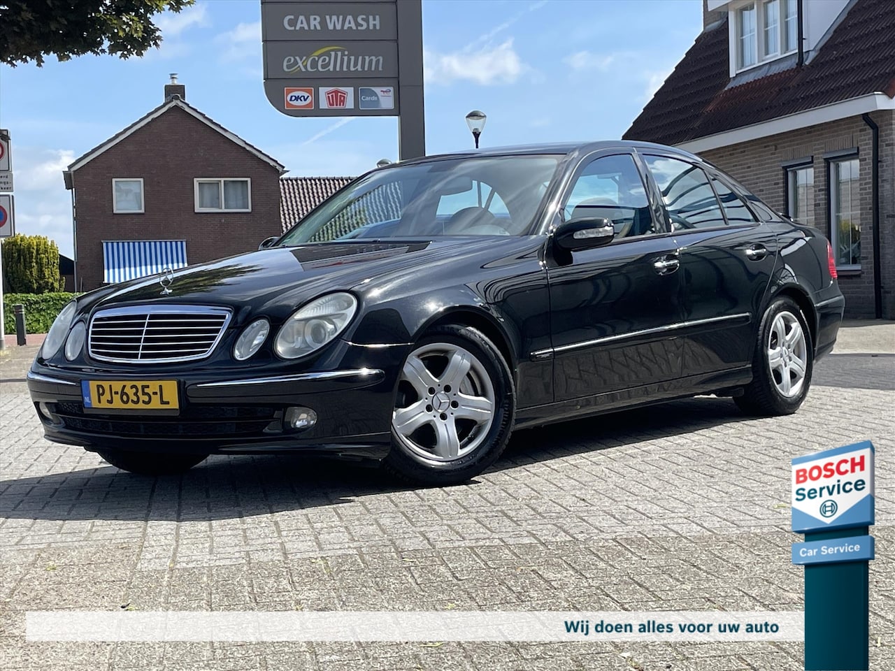 Mercedes-Benz 200-serie - Mercedes E200 Kompressor / Leder / Stoelverwarming / Elektrische Stoelen / Cruise / Clima - AutoWereld.nl