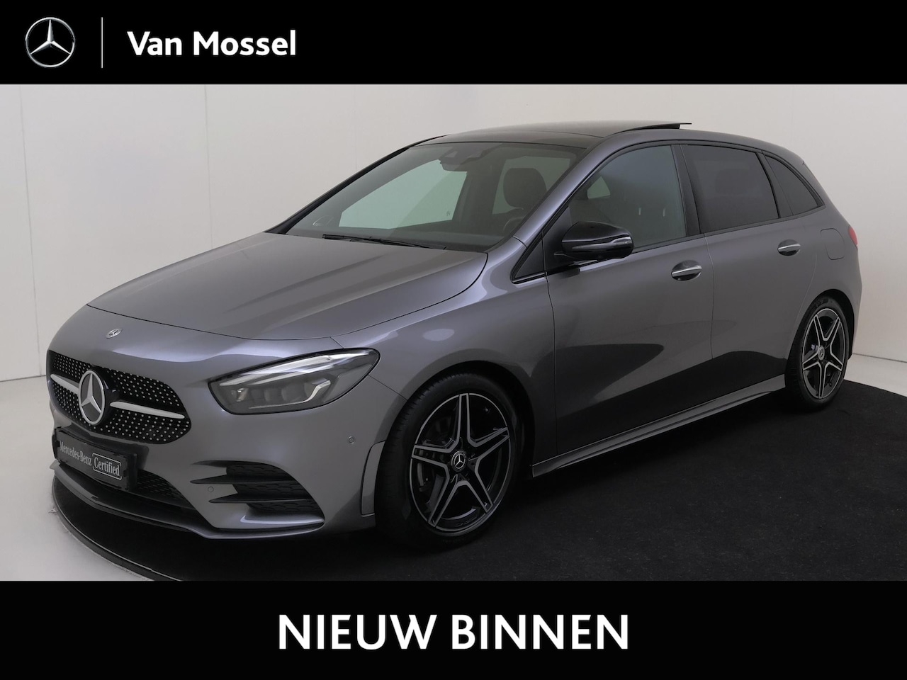 Mercedes-Benz B-klasse - 200 AMG-Line / Stoelverwarming / 360Graden-Camera / Panaroma-schuifdak / Night-Pakket / Tr - AutoWereld.nl