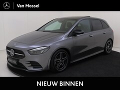Mercedes-Benz B-klasse - 200 AMG-Line / Stoelverwarming / 360Graden-Camera / Panorama-schuifdak / Night-Pakket / Tr