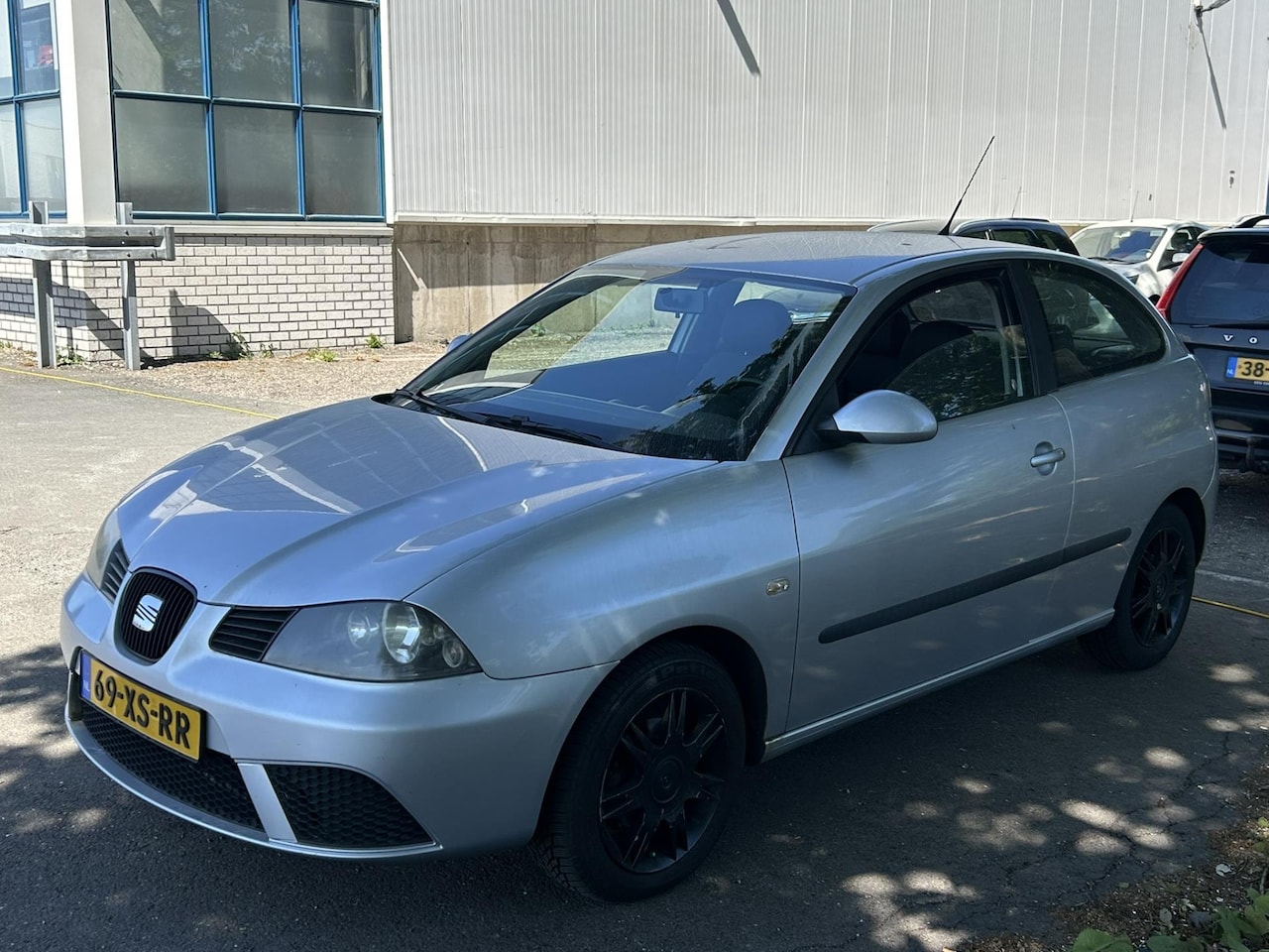 Seat Ibiza - 1.4-16V Trendstyle! AIRCO! 225.000km! BJ 2007! - AutoWereld.nl