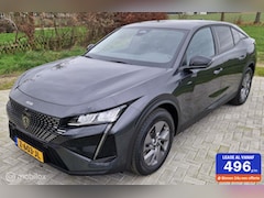 Peugeot 408 - 1.6 HYbrid Allure 180 Navigatie Camera Stoelvw