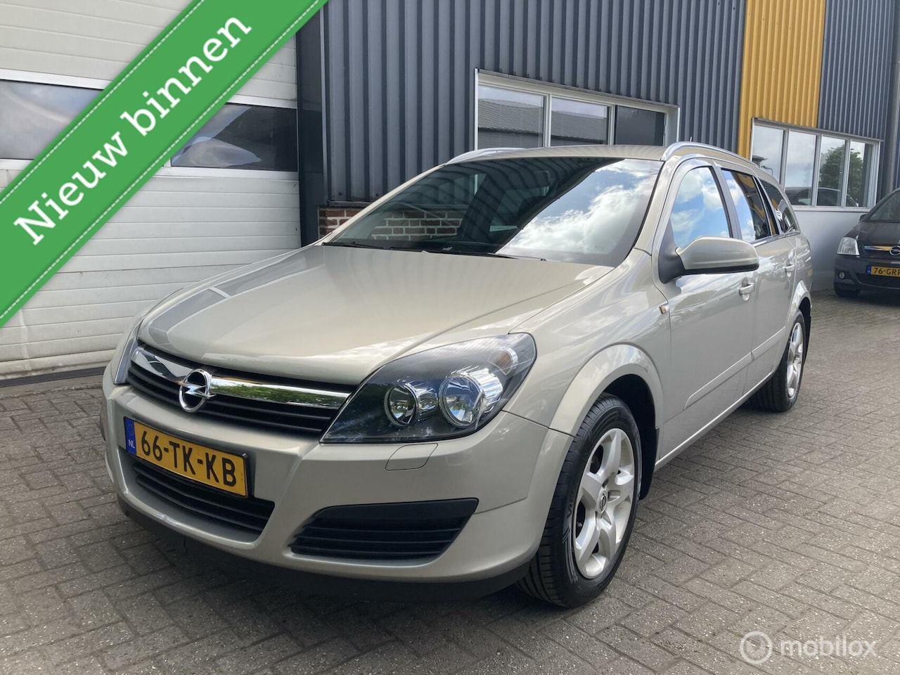Opel Astra Wagon - 1.8 Edition TREKHAAK! - AutoWereld.nl