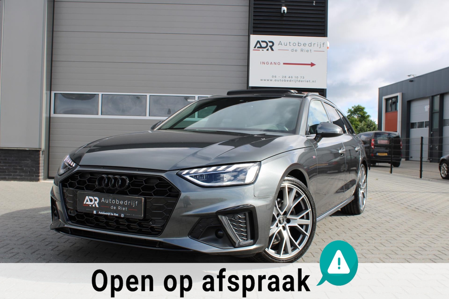 Audi A4 Avant - 35 TFSI 3X S-LINE COMPETITION/VIRT/PANO/CAMERA/RUITMOTIF/LED BOM VOLL - AutoWereld.nl