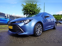 Toyota Corolla Touring Sports - 2.0 Hybrid 184pk CVT Business Plus Multi Media Trekhaak