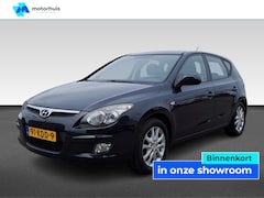 Hyundai i30 - 1.6 CVVT 5DRS BUSINESS EDITION ECC PDC LM NAP