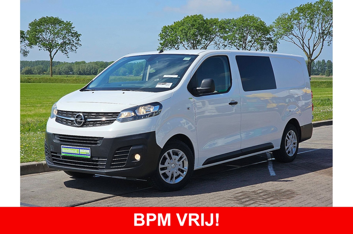 Opel Vivaro - 2.0 CDTI L3H1 Dubbel Cabine Airco Trekhaak Deuren Navi CruiseControl Euro6 Oh-Historie! - AutoWereld.nl