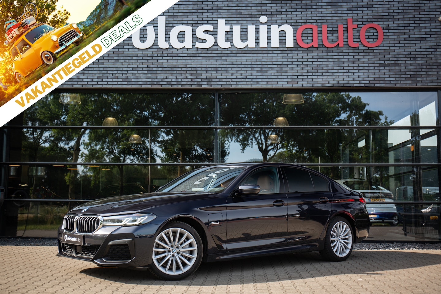 BMW 5-serie - 545e xDrive High Executive 545e xDrive High Executive , Adap. cruise, Sfeerverlichting, Stoel/stuurverwarming, - AutoWereld.nl