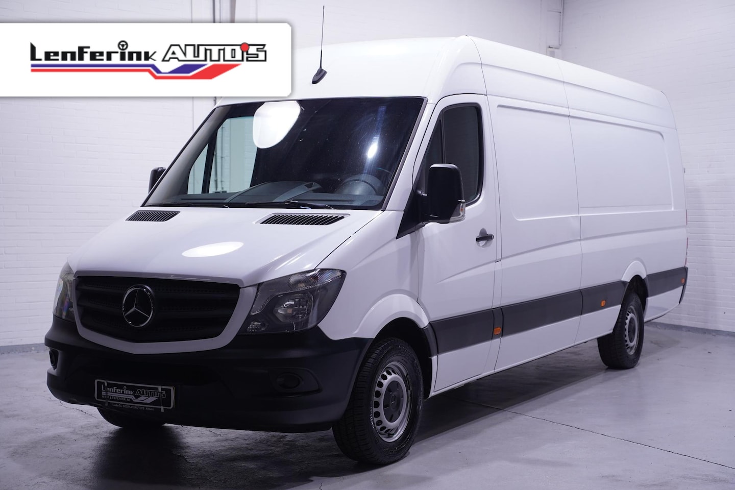 Mercedes-Benz Sprinter - 319 CDI 3.0 V6 190 pk L4H2 Extra Lang Navi, Camera Luchtvering, Laadruimte Pakket, Opstap - AutoWereld.nl